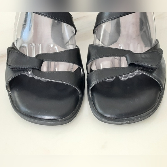 Beautifeel Black Leather Block Stack High Heel Caged Strappy Sandal Sz 10 - Picture 5 of 10